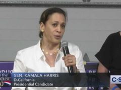Kamala Harris Town Hall in Des Moines, Iowa