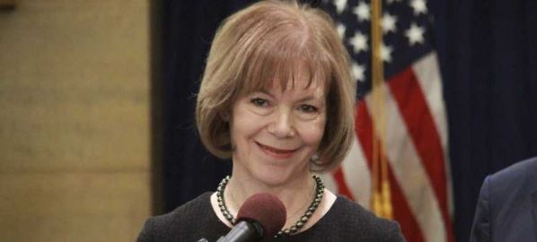 Governor Mark Dayton appoints Lt. Governor Tina Smith to the U.S. Senate, 12/13/17.